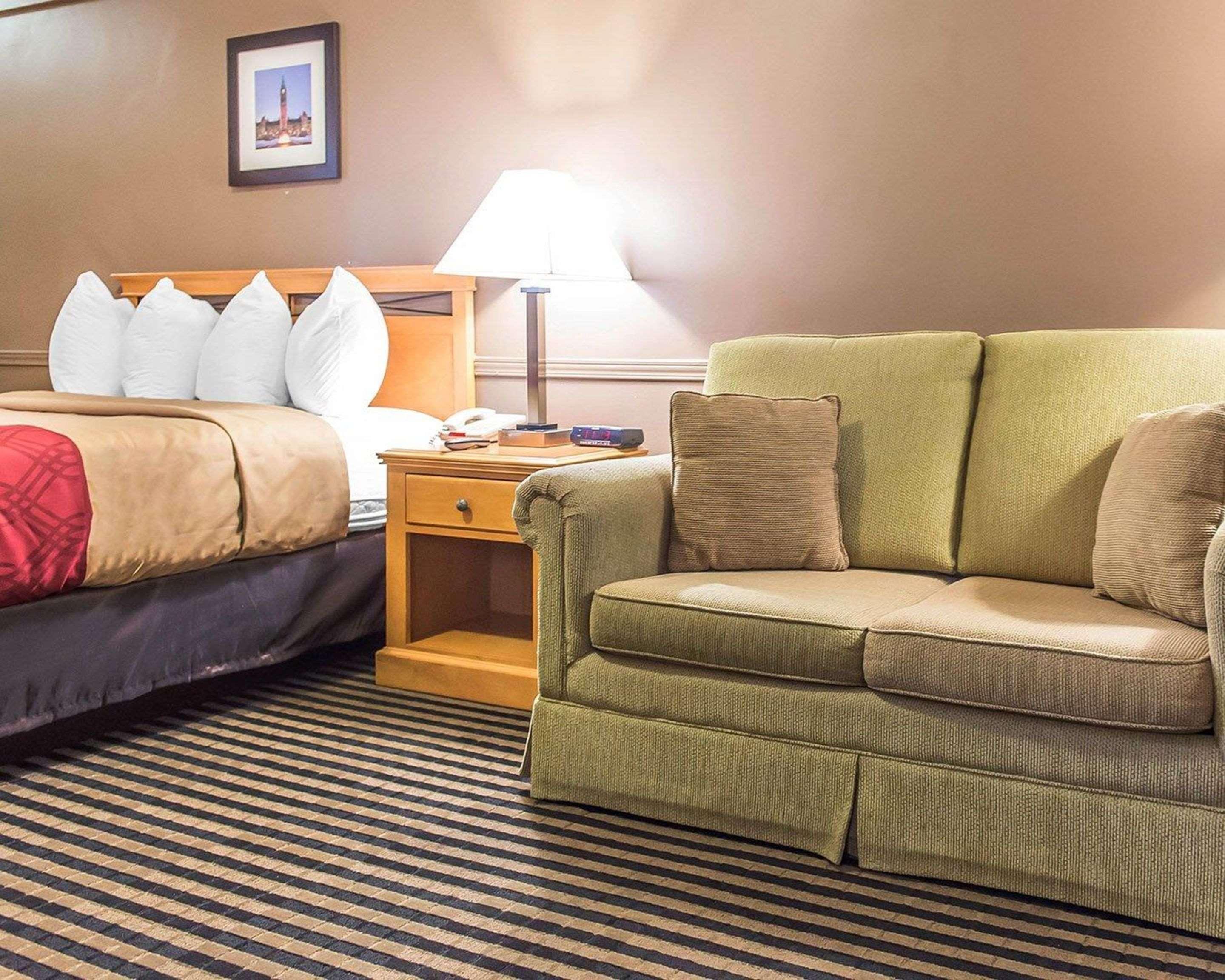 Econo Lodge Downtown Ottawa Buitenkant foto